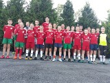 Obozy piłkarskie w Baćkowicach. Trenują i wypoczywają chłopcy z ostrowieckiej drużyny [ZDJĘCIA]