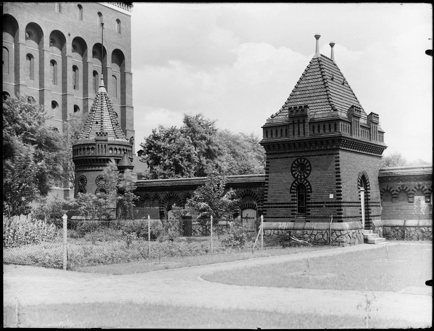 Miejskie wodociągi przy ul. Na Grobli - dziś Hydropolis (ZDJĘCIA ARCHIWALNE)