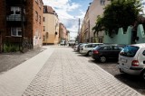 Utwardzanie ulic w Bydgoszczy - raport. Co wykonano, gdzie pojawi się ażurowa nawierzchnia?