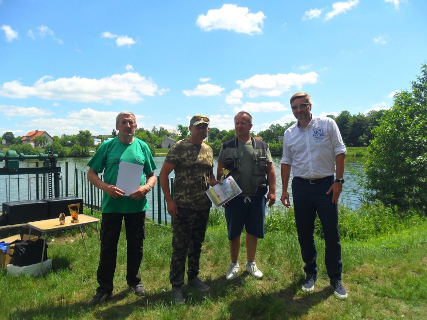 Zawody spławikowe w Makowie Mazowieckim. Wędkarze walczyli o Puchar Burmistrza Makowa Mazowieckiego 11.06.2022