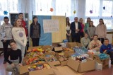 Pomoc dla Ukrainy od Zespołu Placówek Oświatowych w Kurzelowie (ZDJĘCIA)