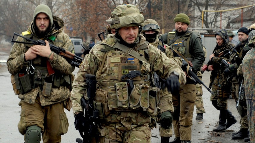 Ukraińscy żołnierze na froncie w 2015 r.