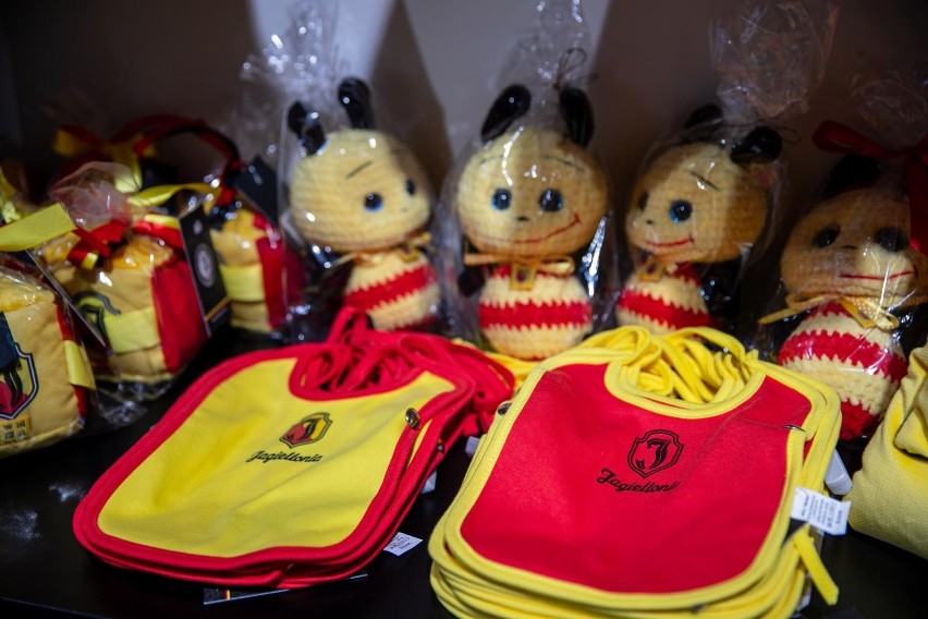 Jagiellonia otworzyła nowy fan shop