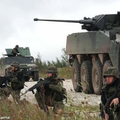Szczecińscy żołnierze na każdym kroku powtarzają i biorą sobie do serca starą żołnierską maksymę - im więcej potu na ćwiczeniach, tym mniej krwi w boju.