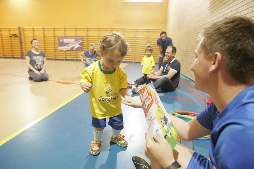 Futebol de salao, czyli brazylijska gra w piłkę nożną na...