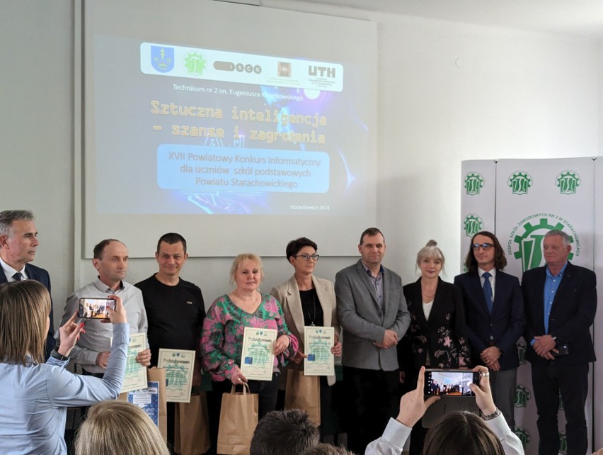 Powiatowy Konkurs Informatyczny o sztucznej inteligencji odbył się w Starachowicach. Oto zwycięzcy