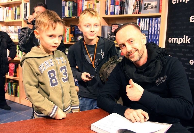 Nergal w Szczecinie opowiadał o książce "Spowiedź heretyka"