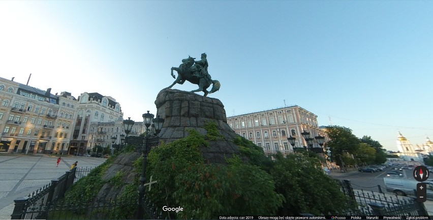 Pomnik Chmielnickiego na Placu Sofijskim i odrobina historii...