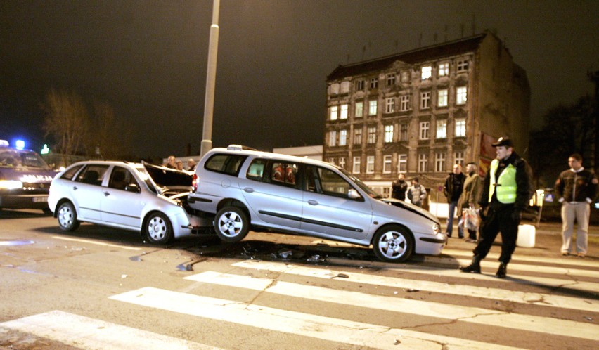 Kierowcy z Gdańska, Elbląga i Pomorza znowu dostaną po kieszeni. Od piątku ubezpieczyciel sprawdzi twoje mandaty i punkty karne