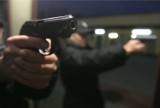 Interwencja policji w Supraślu. 41-latek wyrwał policjantowi broń. Zdążył strzelić