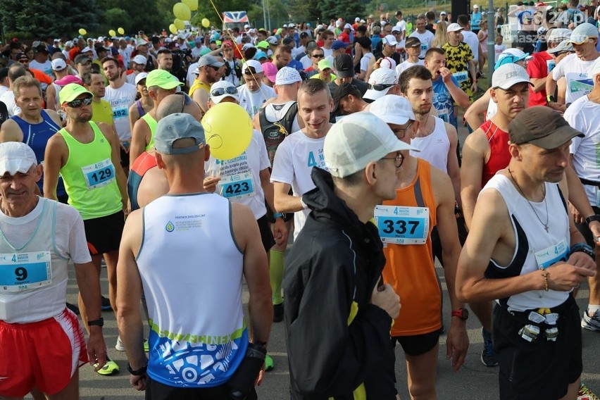 Maraton Szczeciński 2018: pół tysiąca biegaczy! [DUŻO ZDJĘĆ, WIDEO]