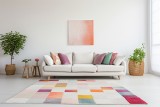 Szukasz pomysłu na odświeżenie salonu? Nowy dywan może całkiem odmienić twoje mieszkanie. Zobacz, jak dobrać dywan do salonu. Zdjęcia