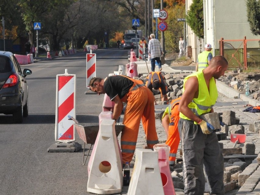 Ulica Brzozowa w Bydgoszczy już otwarta; prace jednak jeszcze trwają [zdjęcia]