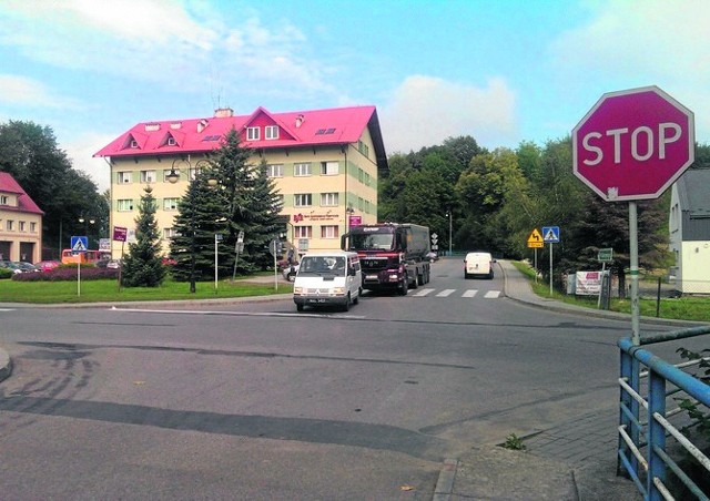 Tu powstanie największe rondo w powiecie limanowskim. Średnica czterowylotowego ronda będzie wynosiła 36 m