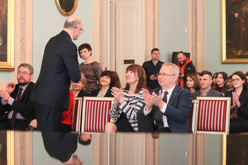 Prezydent Lublina wręczył stypendia najlepszym studentom i doktorantom (ZDJĘCIA)