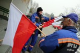 Dzień Flagi. Jak prawidłowo wieszać flagę, żeby nie zostać ukaranym?