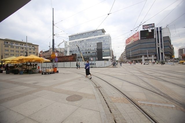 Plac Teatralny jest prawie gotowy. Tę część katowickiego...