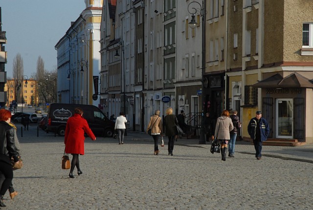 Bruk na Rynku jest bardzo nierówny