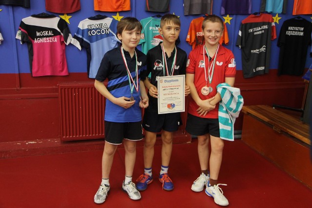 Finały miejski i powiatowy Igrzysk Dzieci w tenisie stołowym odbyły się w sali Pilawa w Chełmnie