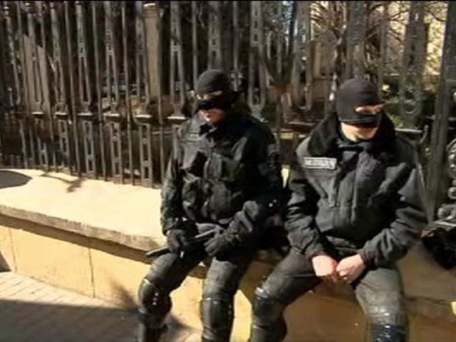 Do Charkowa ściągnięto dodatkowe siły milicji. Relacja wysłannika specjalnego TVN24