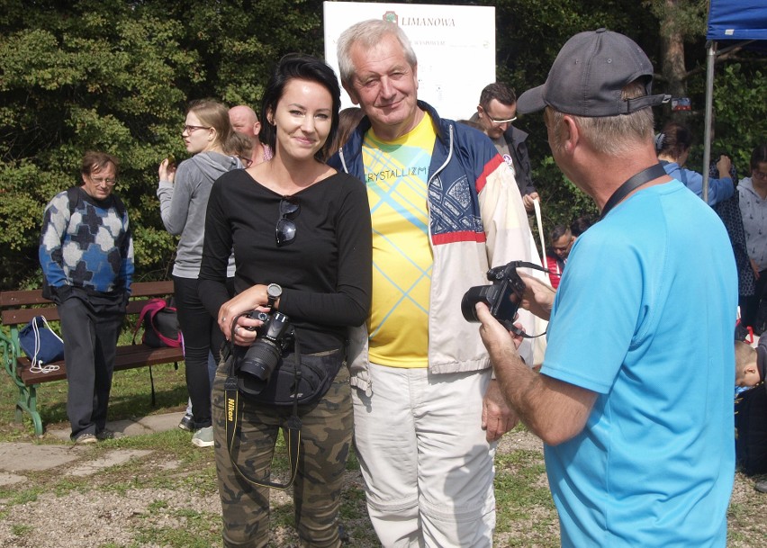 Odkryj Beskid Wyspowy. 53 złote rysie na Miejskiej Górze. W niedzielę szczyt zdobyło ponad 700 turystów