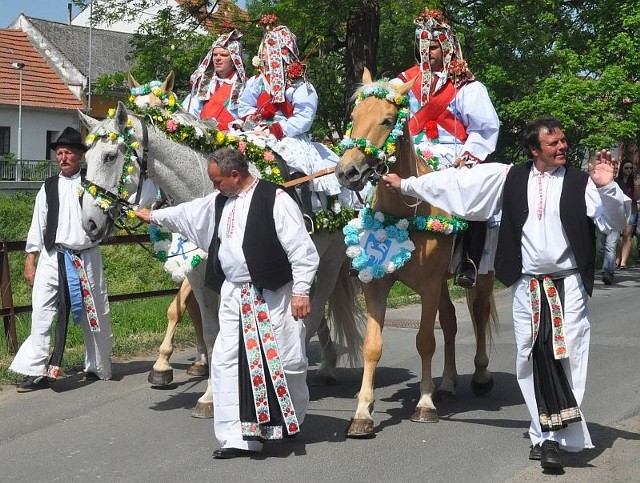 Królewski orszak w Kunovivach