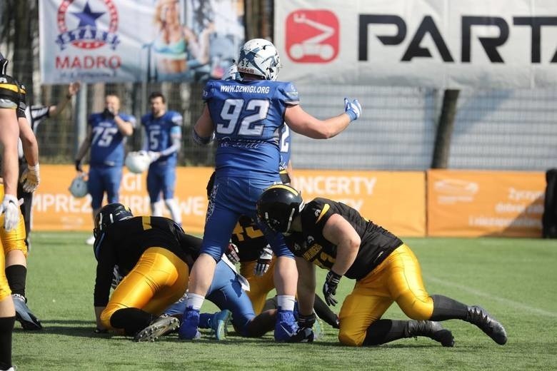 Kraków Kings - Lowlanders Białystok 7:37. Mistrzowie Polski wygrali kolejny mecz [ZDJĘCIA]