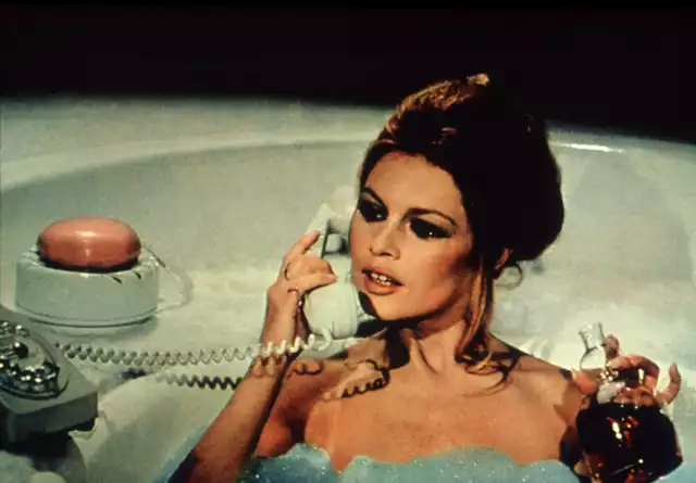 Tak wyglądała jako ikona stylu i symbol seksu i taka jest dziś Brigitte Bardot - zobacz zdjęcia w galerii >>>
