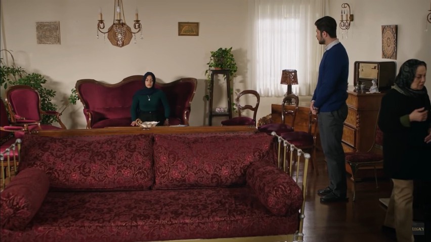 „Emanet” odcinek 4. İkbal wykorzystuje sytuację. Podpowiada Seher, gdzie znajdzie swojego siostrzeńca a Yaman nic nie wie! [STRESZCZENIE ODCINKA]
