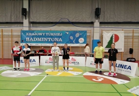 Udane występy miasteckich badmintonistów