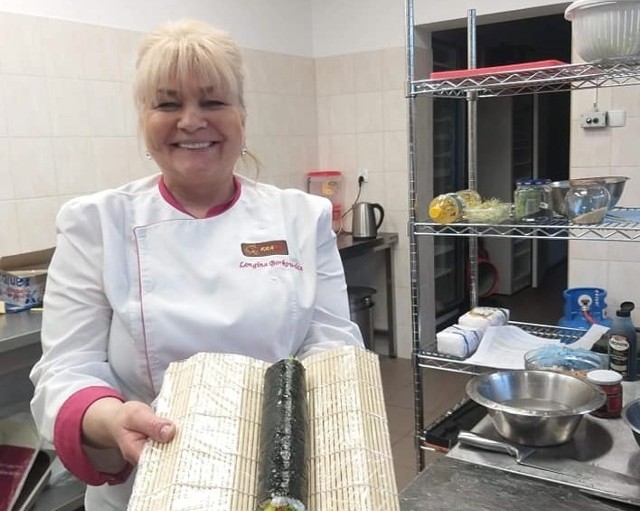 Longina Borkowicz, długoletnia nauczycielka Zespołu Szkół Gastronomiczno-Hotelarskich w Toruniu niedawno mianowana została profesorem oświaty