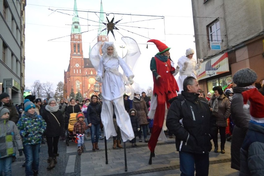 Świąteczna parada mieszkańców Rybnika, 6 grudzień 2015...