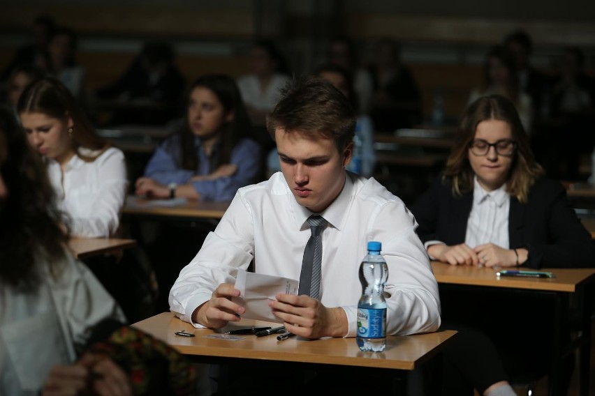 Matura 2019 - dziś język polski. Tutaj znajdziesz tematy,...