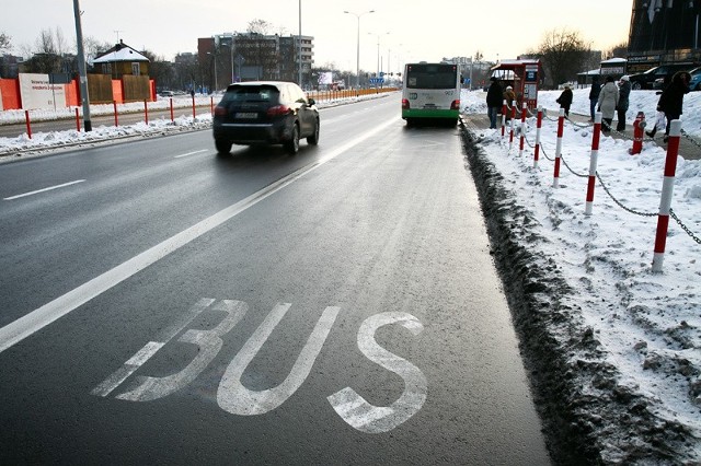 Na razie taksówkarze nie będą mogli korzystać z buspasów