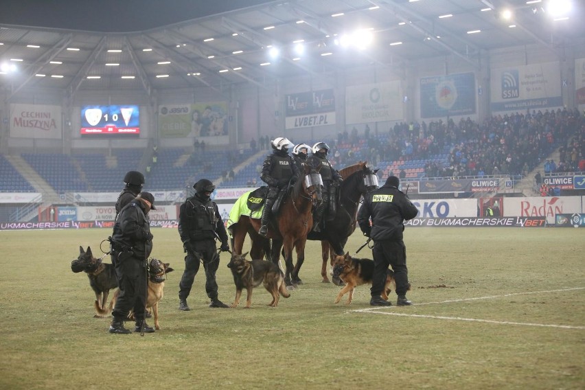 Piast - Górnik, 30.03.2018.