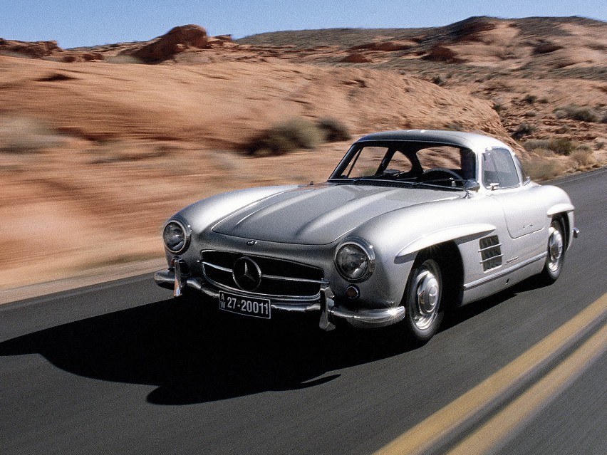 Mercedes 300 SL „Gullwing”...