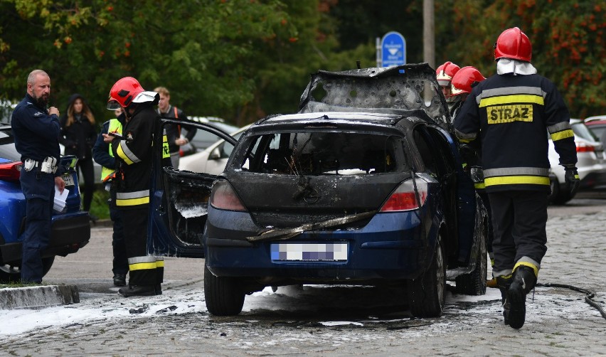 Do groźnego pożaru samochodu doszło w czwartek, 8...