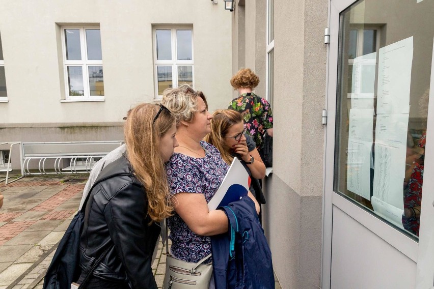 08-08-2019 bialystok ii lo druga rekrutacja fot. wojciech...