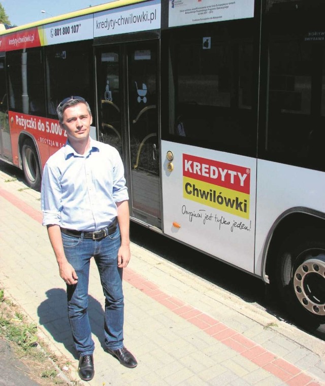 Daniel Łoboda z Partii Razem nie chce „chwilówek” na autobusach