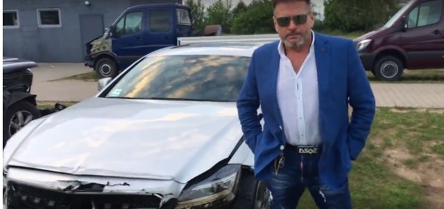 Auto Rutkowskiego na trasie pod Włocławkiem wpadło w poślizg i wypadło z drogi. Przód mercedesa został rozbity.