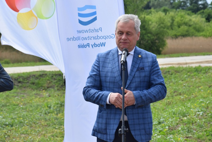 Wał ochroni Kędzierzyn-Koźle i miejscową oczyszczalnię ścieków. Zakończono ważną inwestycję