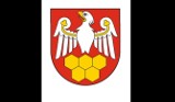 Powiat ostrołęcki z flagą i herbem. Rada powiatu przyjęła stosowną uchwałę