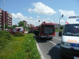 Uwaga! Wypadek na skrzyżowaniu Alei Jana Pawła II i KEN w Stalowej Woli. Utrudnienia w ruchu (zdjęcia)