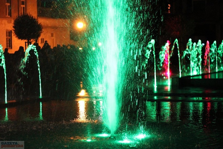 We wtorek wieczorem uruchomiono fontannę na Starym Rynku we...