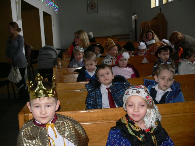 Stałymi uczestnikami jasełek są dzieci z Przedszkola nr 1 w Tarnobrzegu.