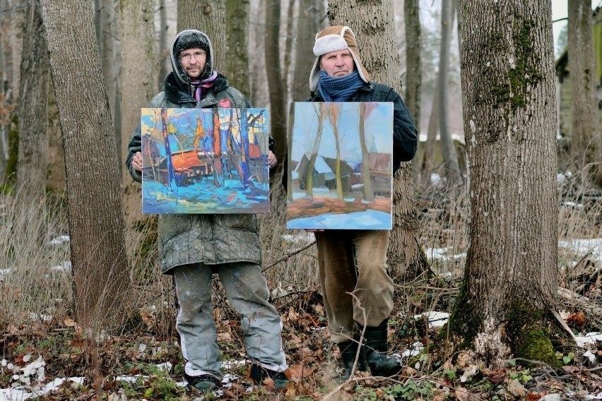 Daniel Gromacki i Valentinas Varnas w czasie zimowego pleneru