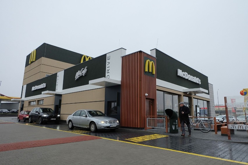 W Białymstoku działa już nowa restauracja McDonald's. Obiekt...