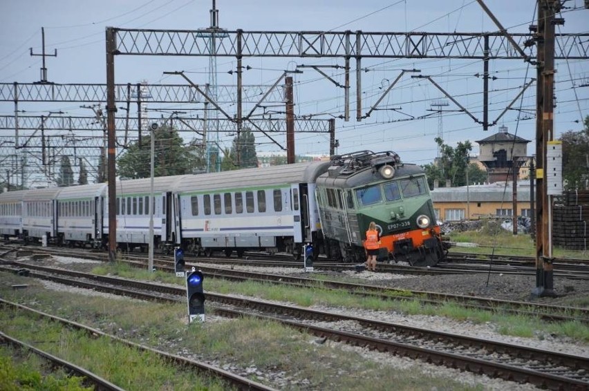 Pociąg InterCity wykoleił się w Głogowie. Duże opóźnienia na linii Wrocław - Szczecin