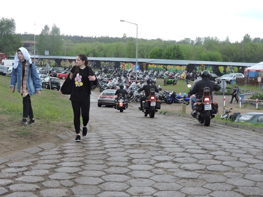 Ostrołęka. Parada motocyklistów przejechała ulicami miasta
