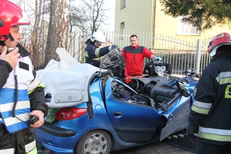 Wypadek w Masłowie II. Zginął kierowca